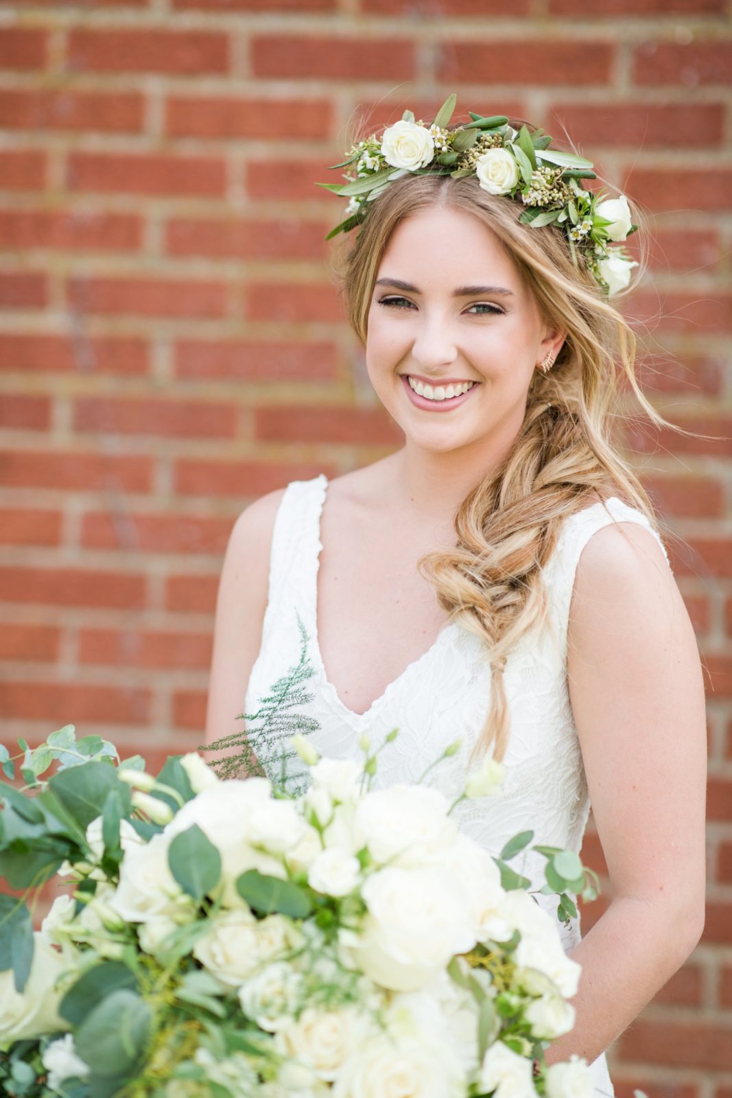 Modern Ivory & Taupe Wedding with Greenery | Pickwick Place, Bucyrus OH ...
